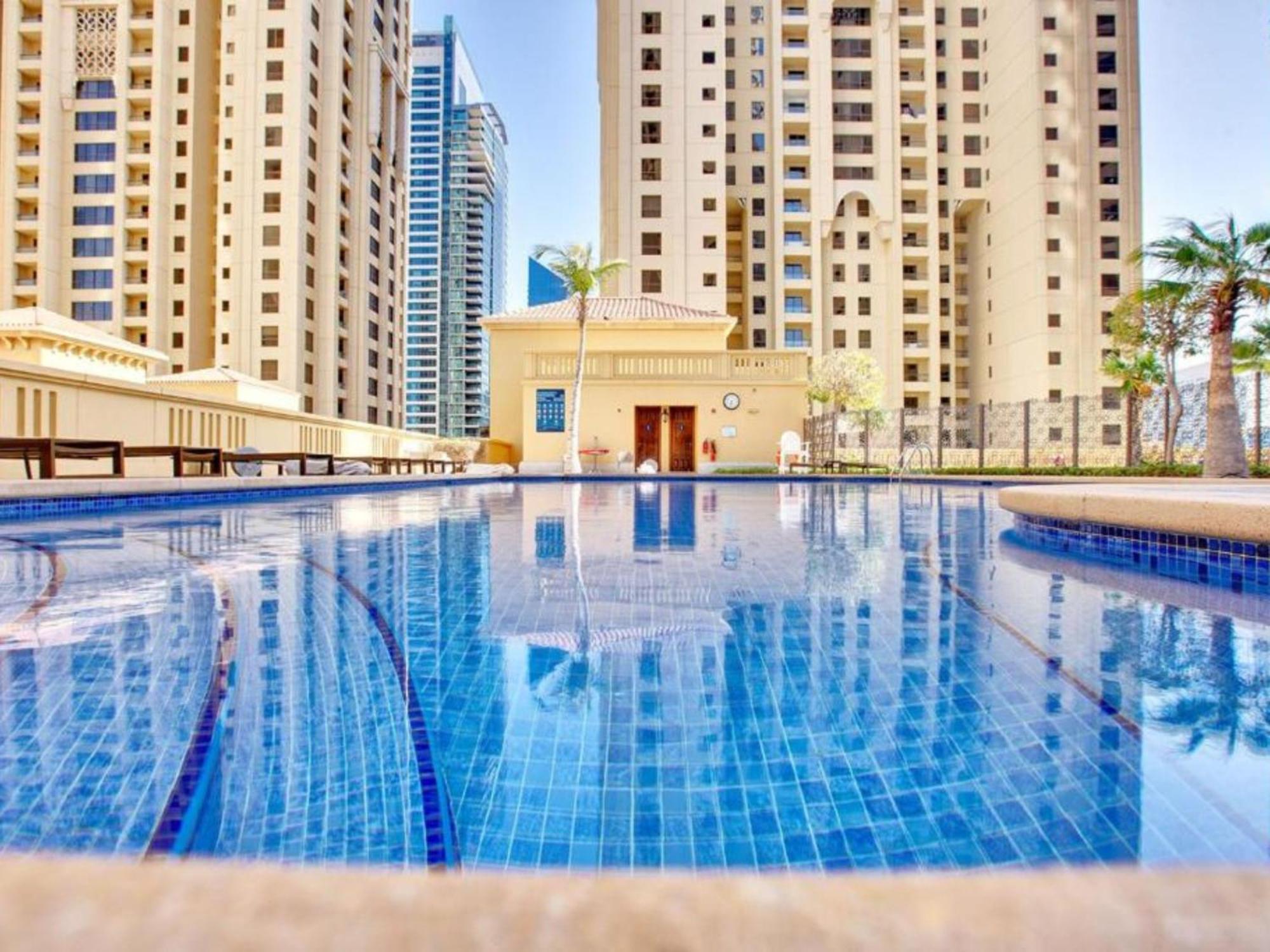 Arabian Nights Beach Hostel Dubai Exteriör bild